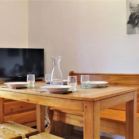 Cosy 2 Pieces Avec Balcon Et Acces Piscine A - Fr-1-330-164 Apartamento Risoul